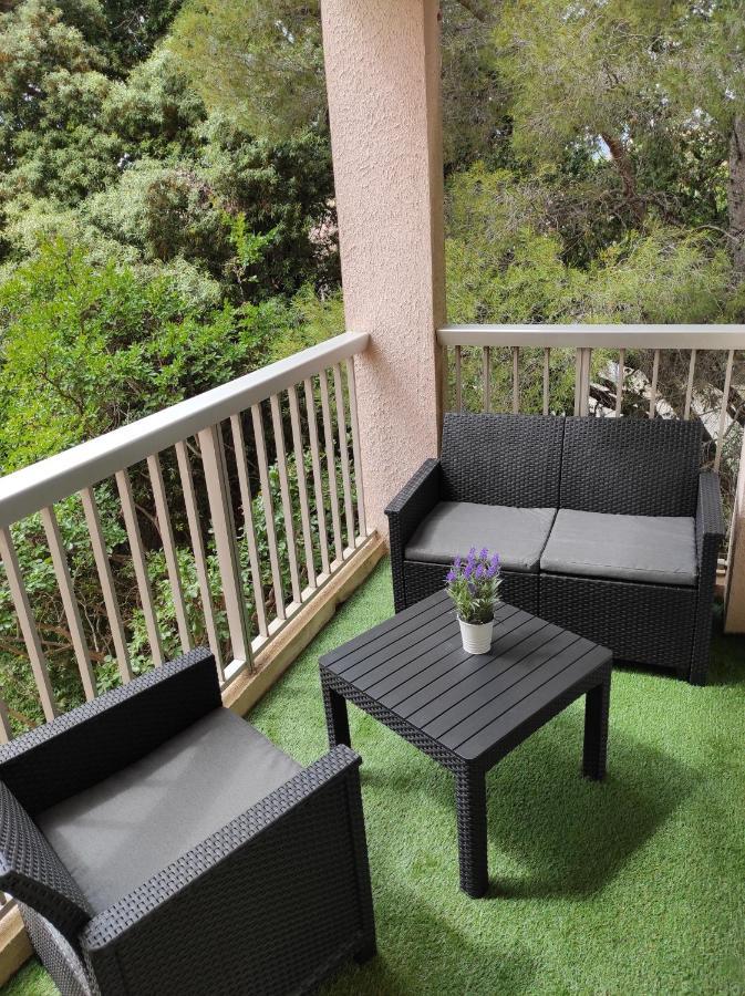 Charmant studio climatisé 24 m2 terrasse à 100m de la plage Saint-Mandrier-sur-Mer Esterno foto