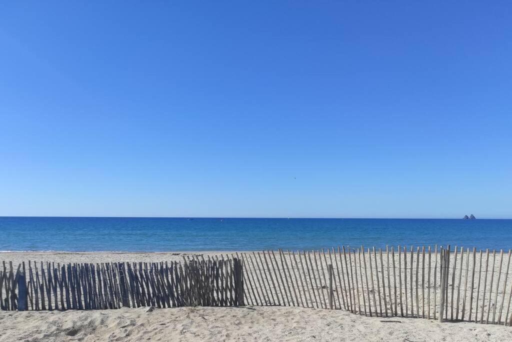 Charmant studio climatisé 24 m2 terrasse à 100m de la plage Saint-Mandrier-sur-Mer Esterno foto